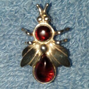 1’’ Genuine Baltic Amber 925 Sterling Silver Bumblebee Brooch